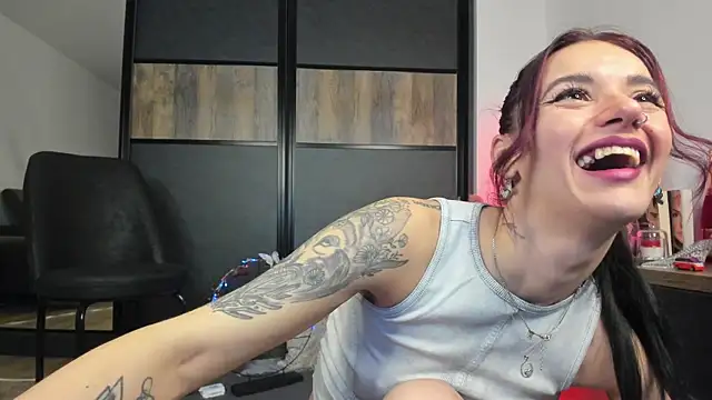 JacquelineHex online show from February 2026 03:18:01 AM