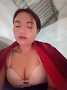 Rabbit-small online show from November 2025 04:17:02 PM