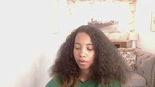 Snapshot of Salome_tk chatting on October 2025 12:17:01 PM Salome tk online show from October 2025 12:17:01 PM