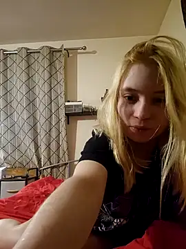 cinnamon-xx online show from May 2026 09:43:02 PM