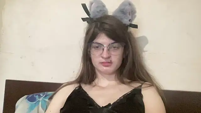 NikaXZimax online show from November 2025 06:39:02 AM