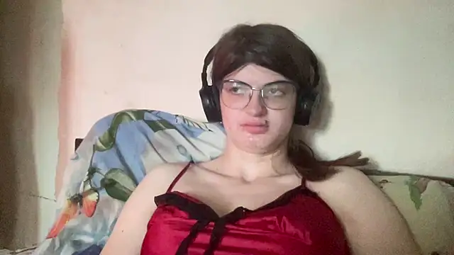 NikaXZimax online show from October 2025 05:40:01 AM