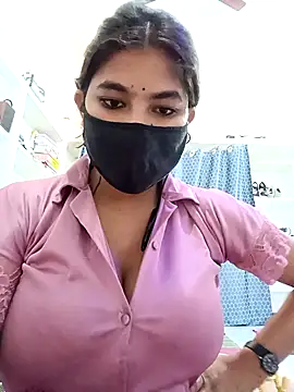 Hot radhaji online show from April 2026 04:01:01 PM