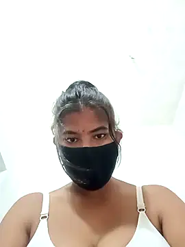 Hot radhaji online show from October 2025 06:32:02 AM
