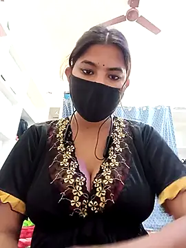 Hot radhaji online show from February 2026 05:09:02 PM