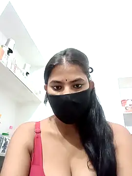 Hot radhaji online show from November 2025 08:23:02 PM