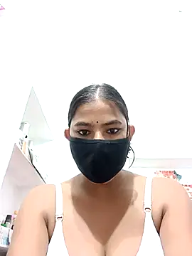 Hot radhaji online show from October 2025 09:10:02 AM