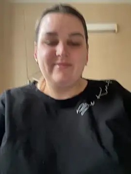 Snapshot of Vita6777 chatting on November 2025 06:25:01 AM Vita6777 online show from November 2025 06:25:01 AM