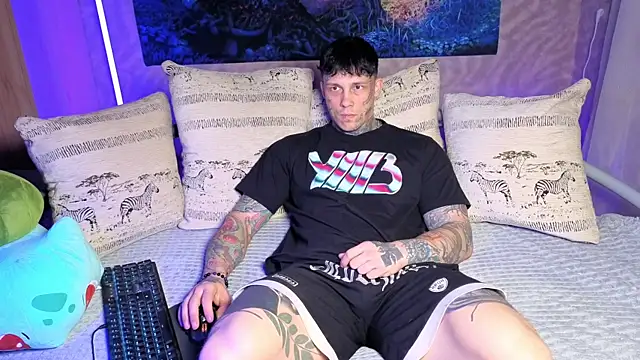 Snapshot of Anubisgods chatting on November 2025 05:44:02 AM Anubisgods online show from November 2025 05:44:02 AM