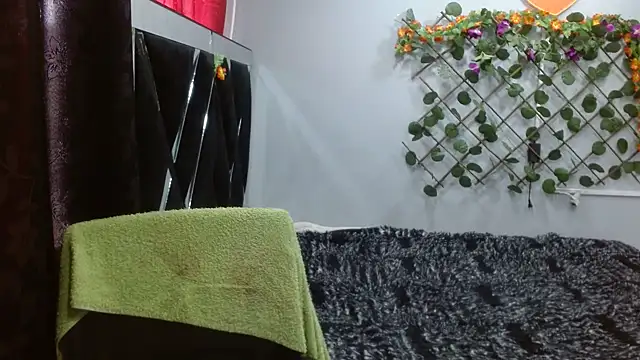 Melani ebony online show from March 2026 01:23:02 PM