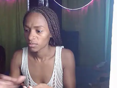 Snapshot of Melani_ebony chatting on February 2026 01:22:02 PM Melani ebony online show from February 2026 01:22:02 PM