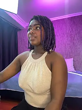 KarinaFlowers  online show from April 2026 12:12:01 PM