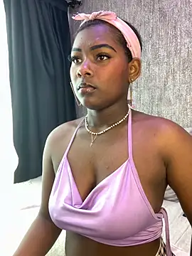 KarinaFlowers  online show from November 2025 12:31:01 PM