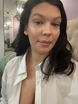 ClaraPasssion online show from January 2026 05:00:02 AM