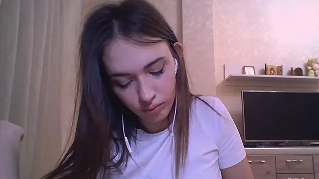 CeyaLier online show from November 2025 05:57:01 PM