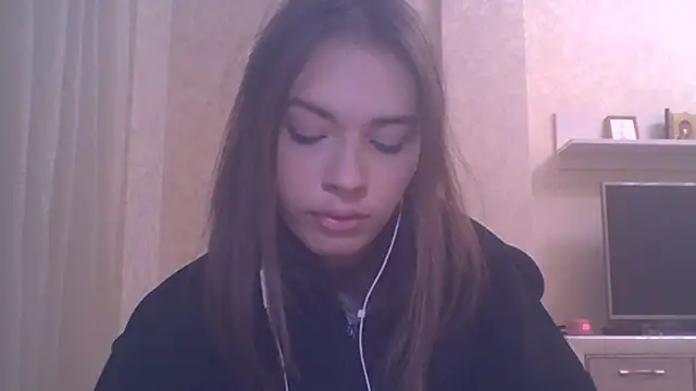 CeyaLier online show from October 2025 05:14:02 PM