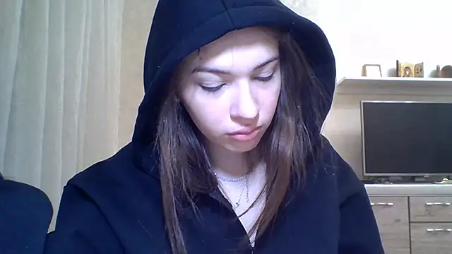 CeyaLier online show from January 2026 05:16:02 PM