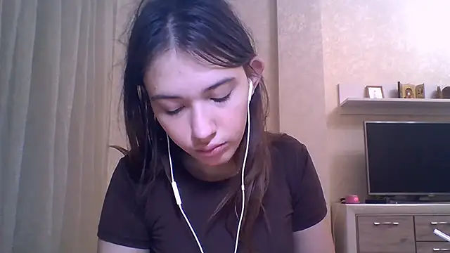 CeyaLier online show from October 2025 05:32:01 PM