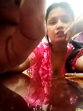 Megla879 online show from November 2025 01:20:01 AM