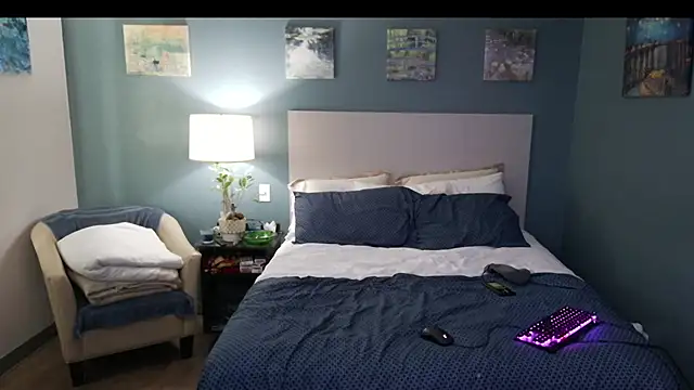 Snapshot of Fuck-Buddy-4U chatting on November 2025 04:44:02 PM Fuck-Buddy-4U online show from November 2025 04:44:02 PM