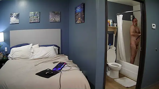 Snapshot of Fuck-Buddy-4U chatting on October 2025 11:14:01 PM Fuck-Buddy-4U online show from October 2025 11:14:01 PM