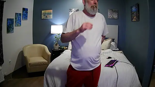 Snapshot of Fuck-Buddy-4U chatting on October 2025 11:46:01 PM Fuck-Buddy-4U online show from October 2025 11:46:01 PM