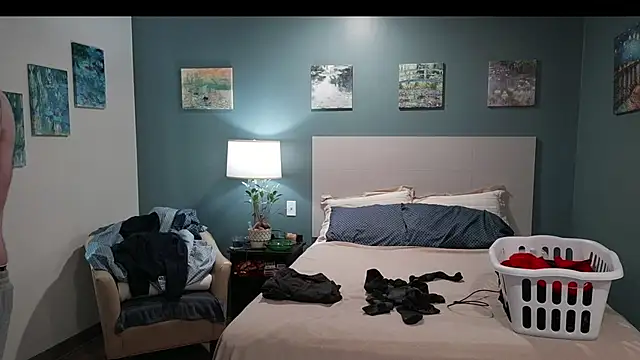 Snapshot of Fuck-Buddy-4U chatting on November 2025 03:59:01 PM Fuck-Buddy-4U online show from November 2025 03:59:01 PM