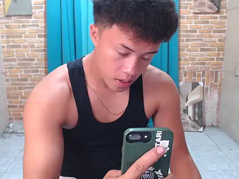 ur naughtyboy patrick online show from February 2026 01:31:02 PM