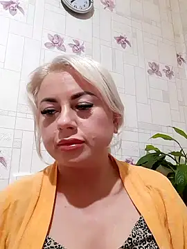 Gelisss online show from October 2025 04:08:01 PM