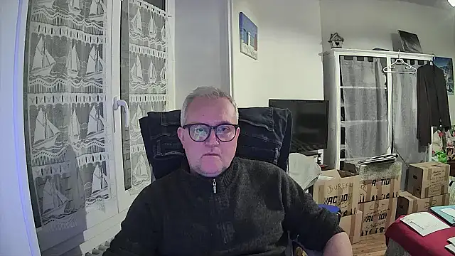 macdut67 online show from March 2026 04:23:01 AM