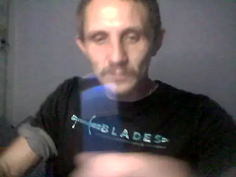 Snapshot of Twolatte chatting on November 2025 08:53:01 PM Twolatte online show from November 2025 08:53:01 PM