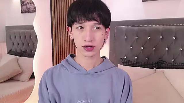 Emo Boy  online show from June 2026 08:30:01 PM