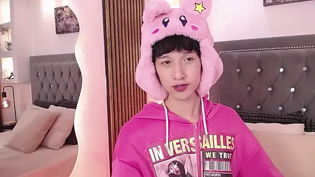Emo Boy  online show from May 2026 08:15:01 PM
