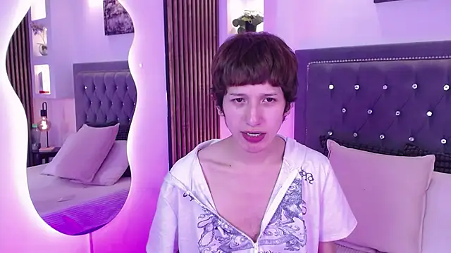 Emo Boy  online show from May 2026 08:45:02 PM