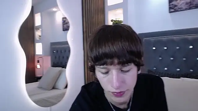 Emo Boy  online show from April 2026 08:26:02 PM