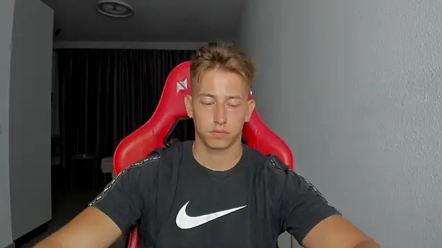 find0m master online show from November 2025 08:45:01 PM