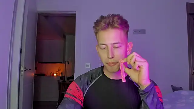 find0m master online show from December 2025 09:48:02 PM