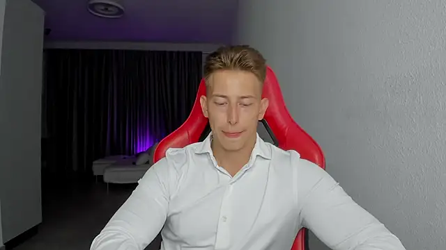 find0m master online show from November 2025 10:14:01 PM