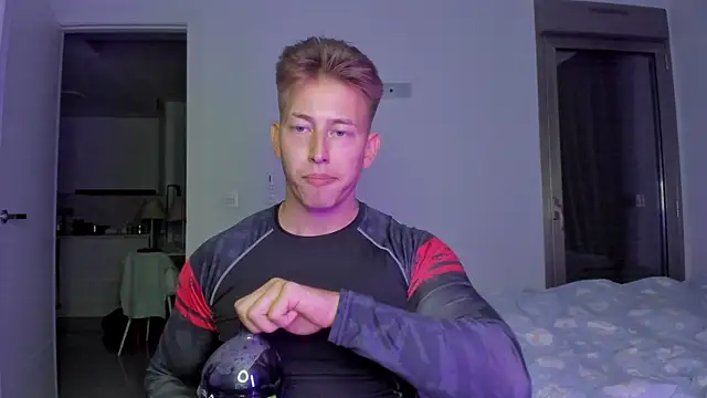 find0m master online show from December 2025 10:04:01 PM