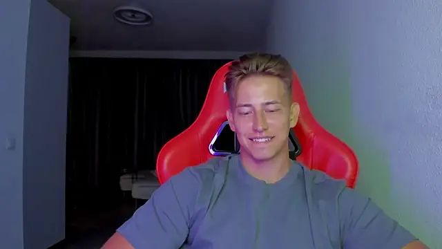 find0m master online show from November 2025 12:37:01 AM