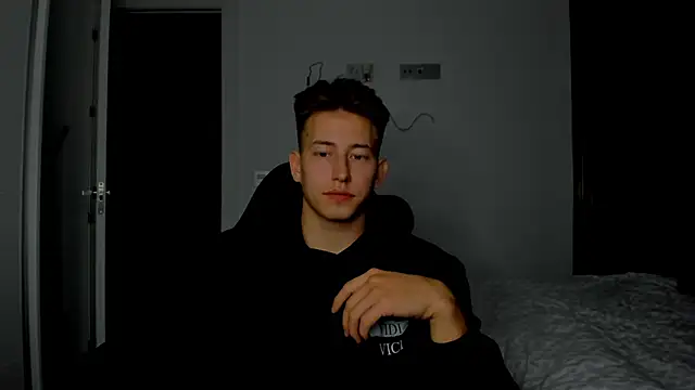 find0m master online show from February 2026 07:34:02 PM