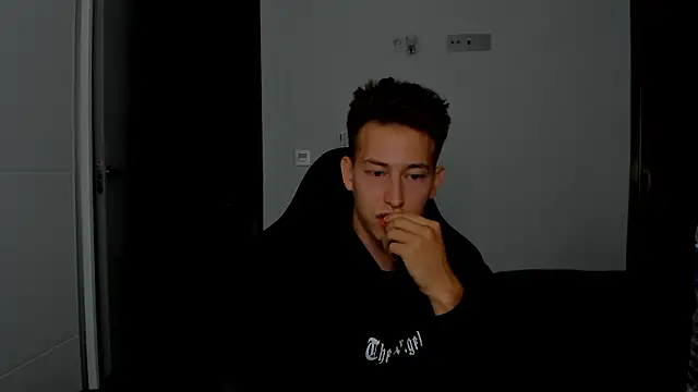 find0m master online show from March 2026 10:05:01 PM