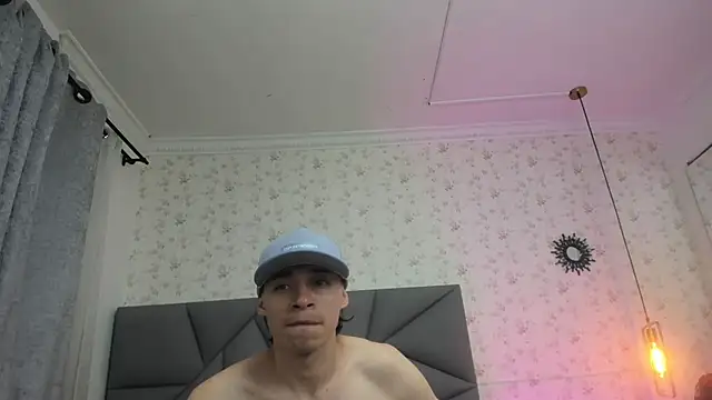 nicollandjhon online show from January 2026 11:26:01 AM