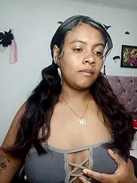 Snapshot of vannesitha25 chatting on February 2026 11:16:01 PM vannesitha25 online show from February 2026 11:16:01 PM