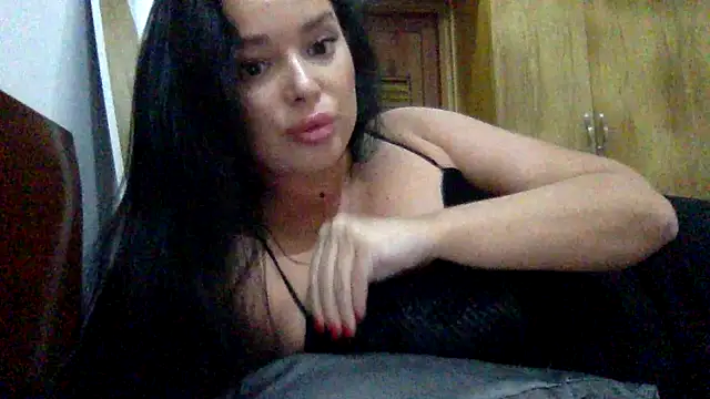 Fayronna online show from February 2026 05:37:02 PM