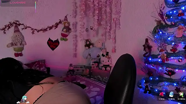 Emilycollei online show from December 2025 06:01:01 AM