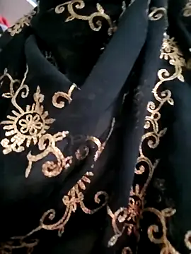 RAYI Queen 15 online show from November 2025 04:19:02 PM