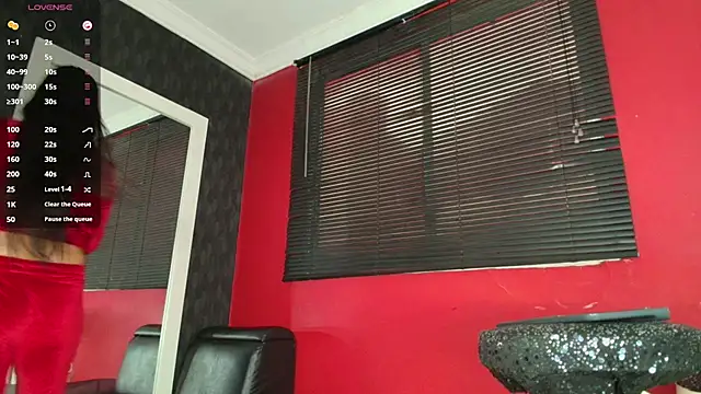 Alisson Steelersexy online show from April 2026 08:21:01 PM