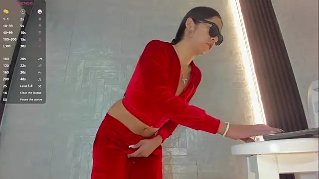 Alisson Steelersexy online show from May 2026 08:18:02 PM