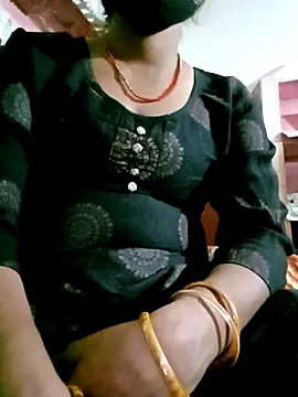 Snapshot of Sexy_Riya_Bhabhi chatting on November 2025 06:24:02 PM Sexy Riya Bhabhi online show from November 2025 06:24:02 PM